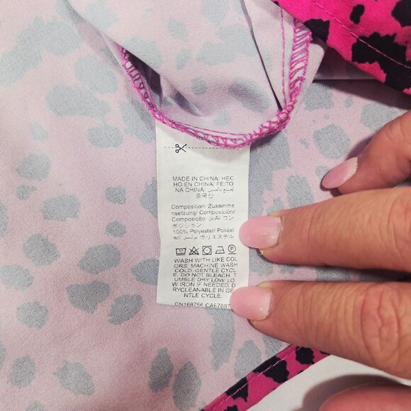 Shein Curve 2XL Pink & Black Cheetah Print V Neck Smocked Puff Sleeve - Picture 9 of 9